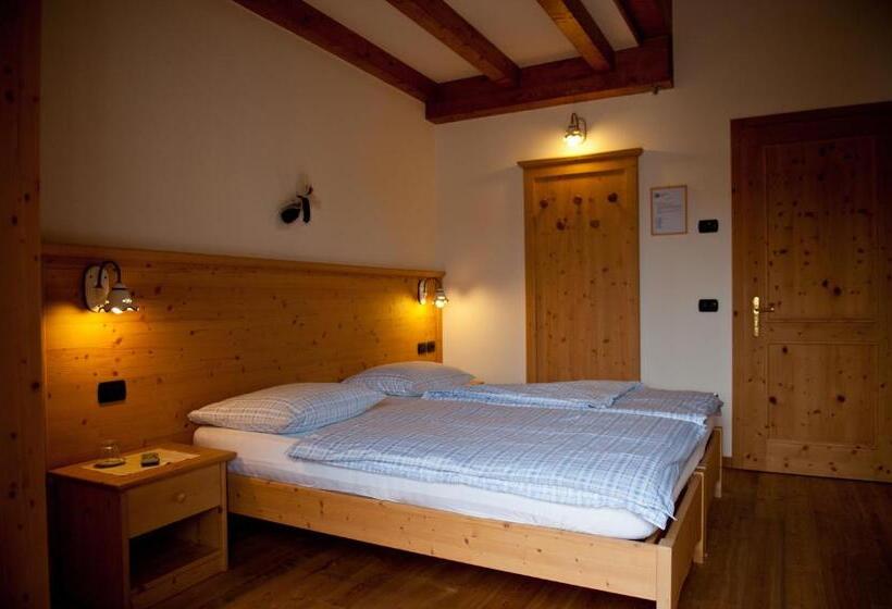 带阳台的豪华间, Agritur Renetta