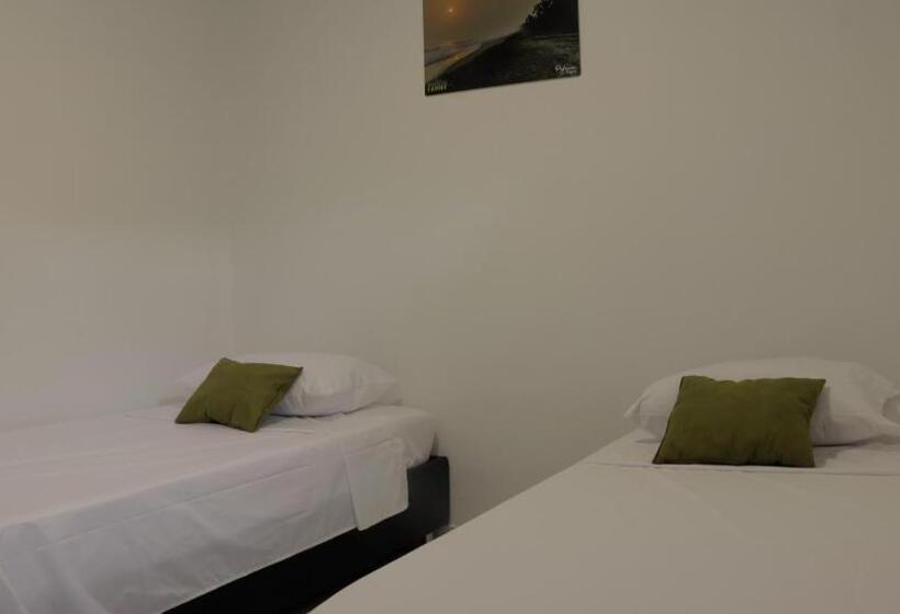 Номер Economy, Puerto Caribe Hostal
