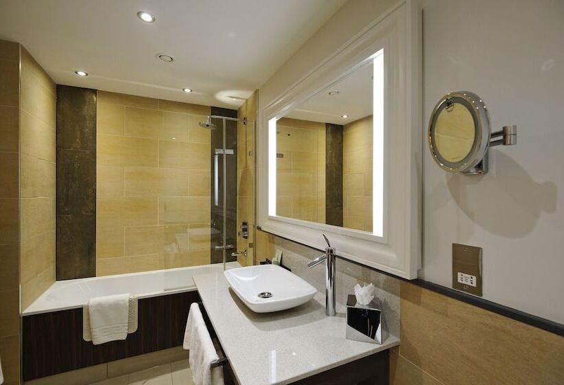 Номер Executive, Grosvenor Pulford Hotel & Spa