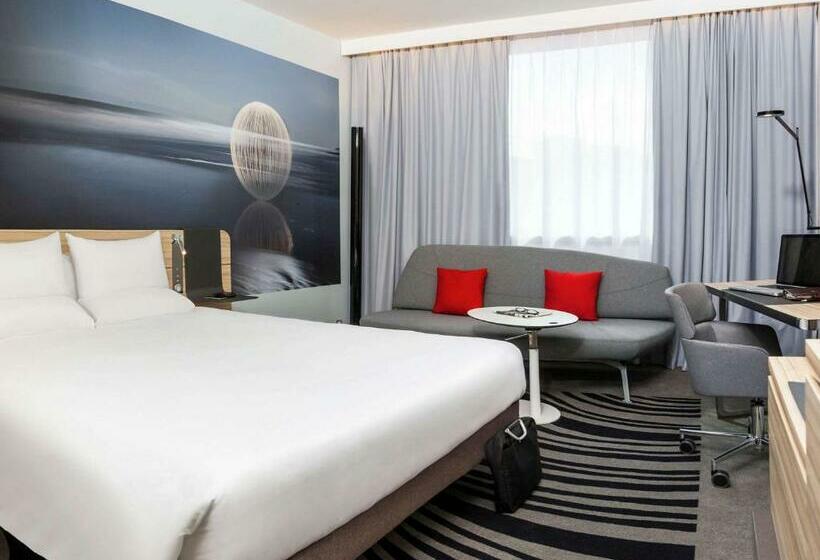 Люкс, Novotel London Bridge