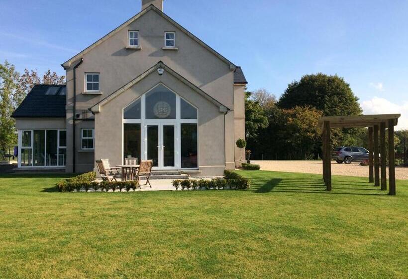 Семейный Номер, Ashbrook House B&b