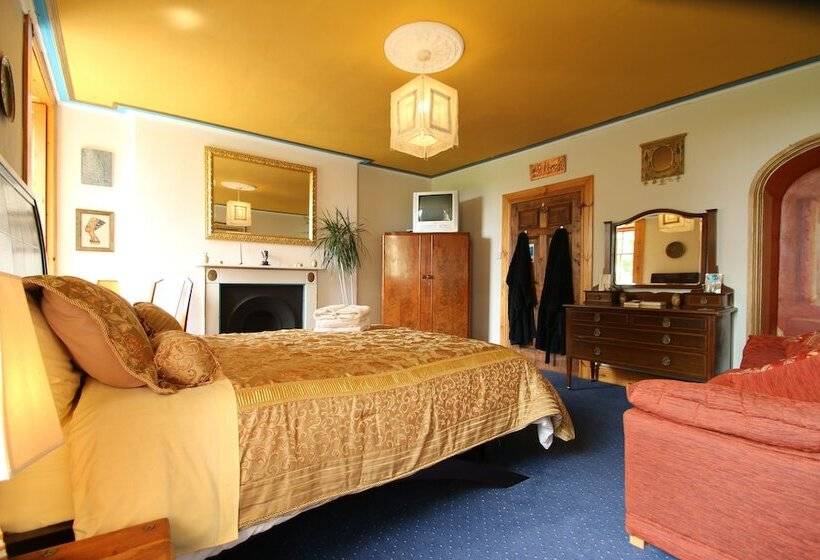 Номер Стандарт, Over The Rainbow   Vegetarian Guesthouse
