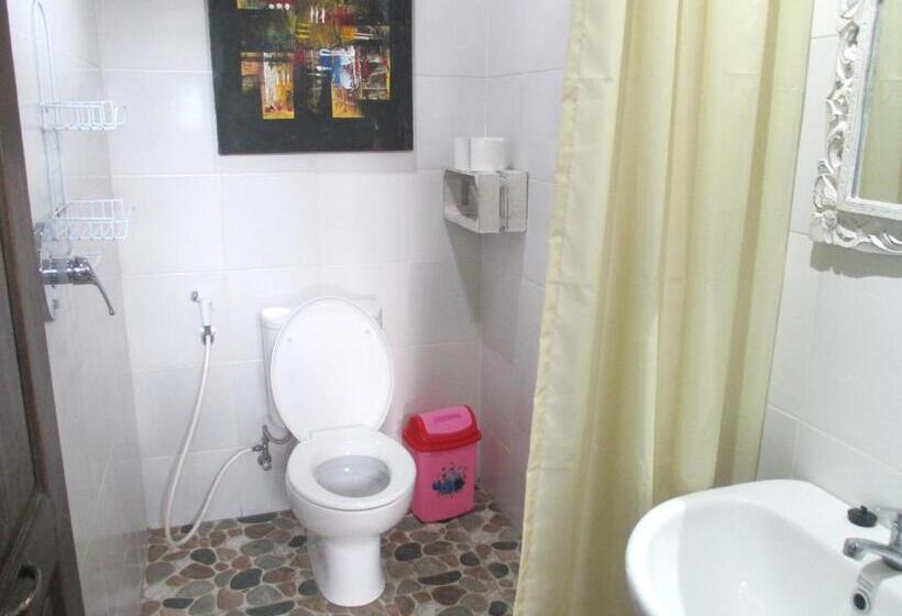 Кровать в Общей Комнате, Green Paddy Hostel & Villa