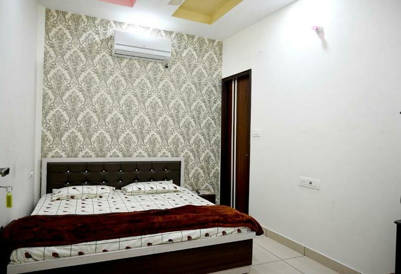 Номер Economy, No Problem Guest House