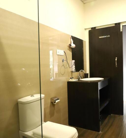 이그제큐티브 스위트, Skywood Resort Shoghi
