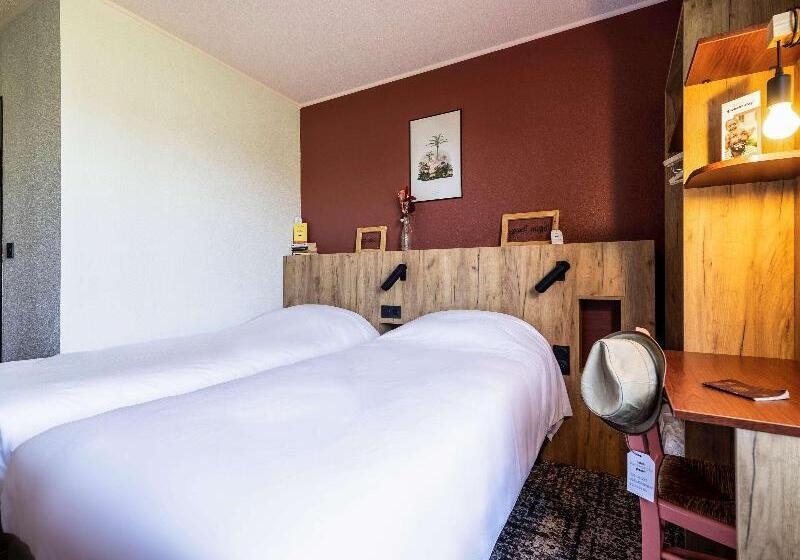 Номер Стандарт, Greet Hôtel Castres Saix