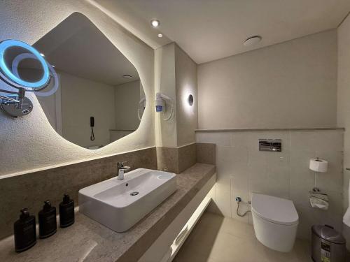 اتاق سوپریور با چشم‌انداز استخر, Naama Bay Promenade Beach Resort Managed by Accor