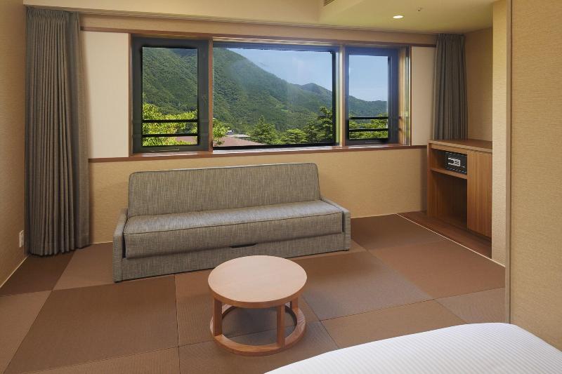 标准间, Auberge De Launay