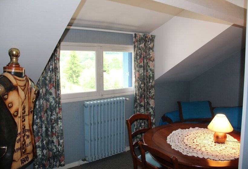 Люкс, Hôtel Le Catala