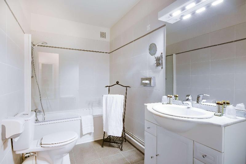 Номер Комфорт, Hôtel Le Maxime   Best Western Signature Collection