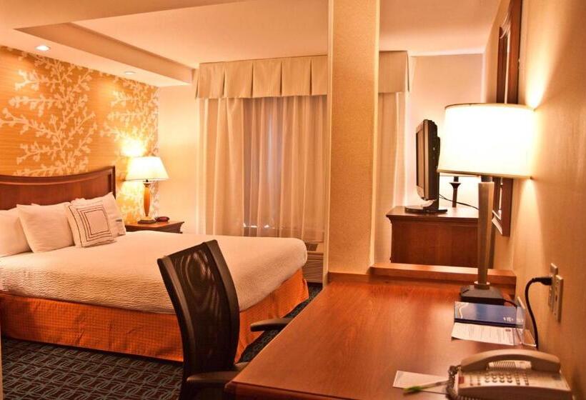 キングサイズベッドのスタンダードルーム, Country Inn & Suites By Radisson, Modesto/salida