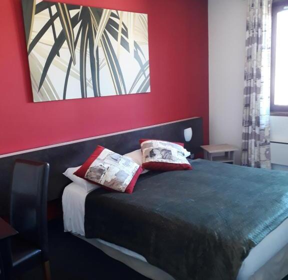 اتاق استاندارد یک نفره, Le Merle Blanc Hôtel Logis