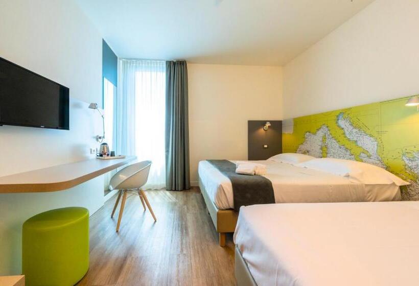 Номер Стандарт Трехместный, Airport Hotel Bergamo