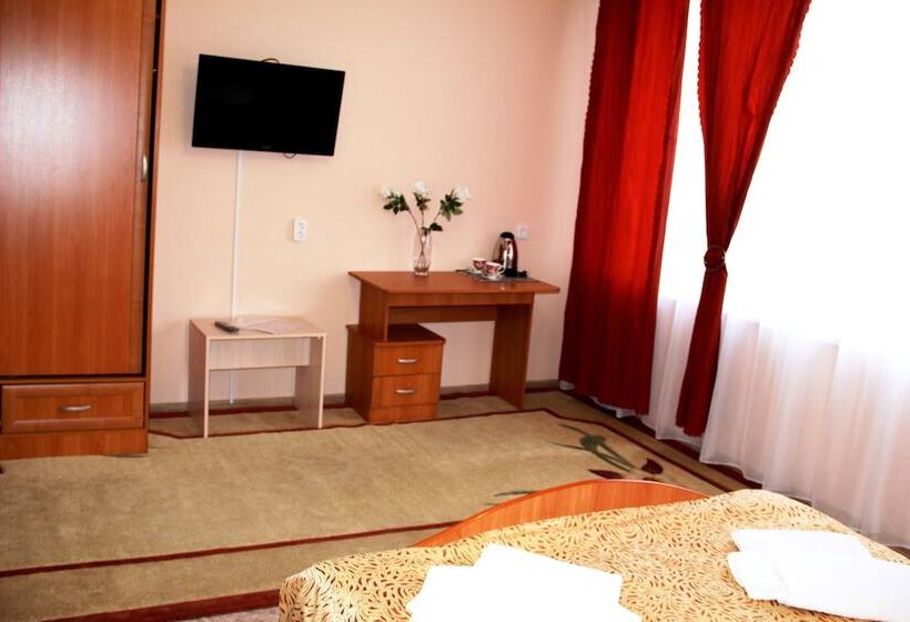 اتاق استاندارد, Oasis Hotel   Hostel