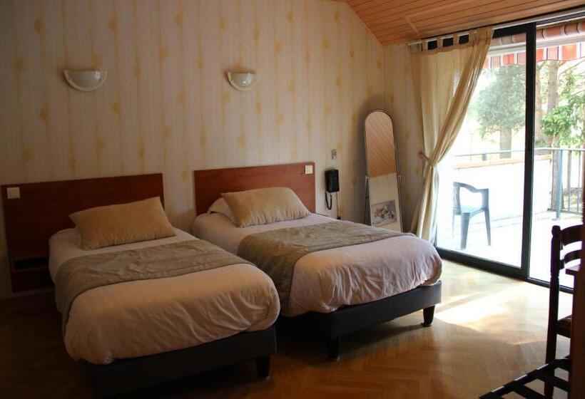 Номер Superior, Hôtel Restaurant Logis La Méridienne