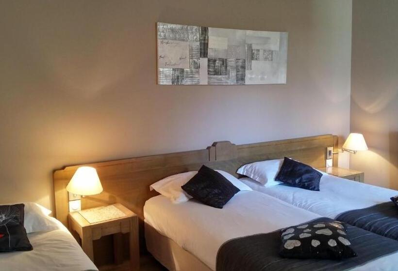 Четырехместный Номер Стандарт, Logis Hôtel La Grassinais Saint Malo