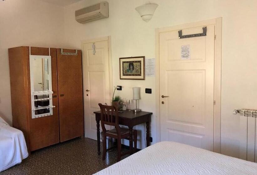 Номер Стандарт Трехместный, Casale Coreallo