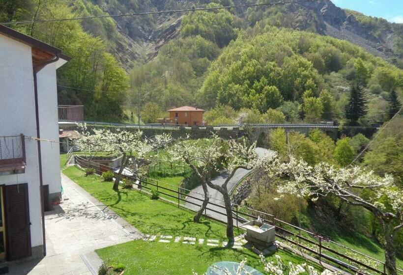 اتاق لوکس, B&b La Bredia
