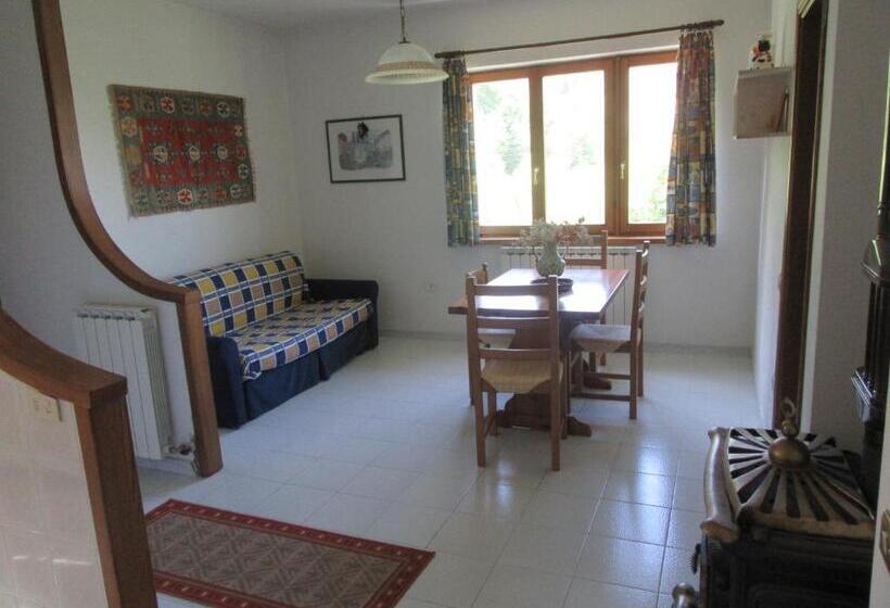 آپارتمان 1 خوابه با چشم‌انداز, B&b La Bredia