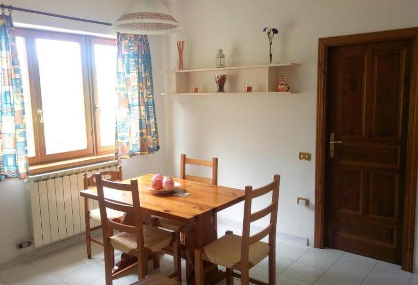آپارتمان 1 خوابه با چشم‌انداز, B&b La Bredia