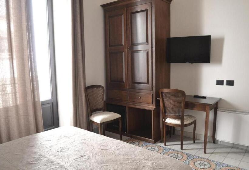Номер Deluxe Вид на Море Боковой, Agorà Panoramic Rooms