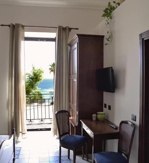 Номер Deluxe Вид на Море с Балконом, Agorà Panoramic Rooms