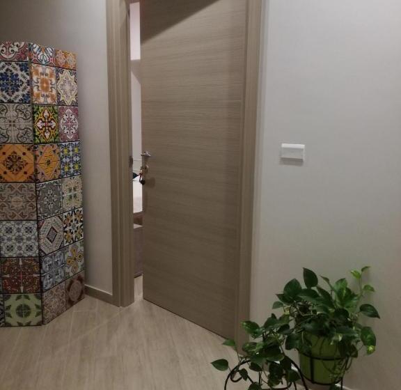 اتاق استاندارد, La Pigna