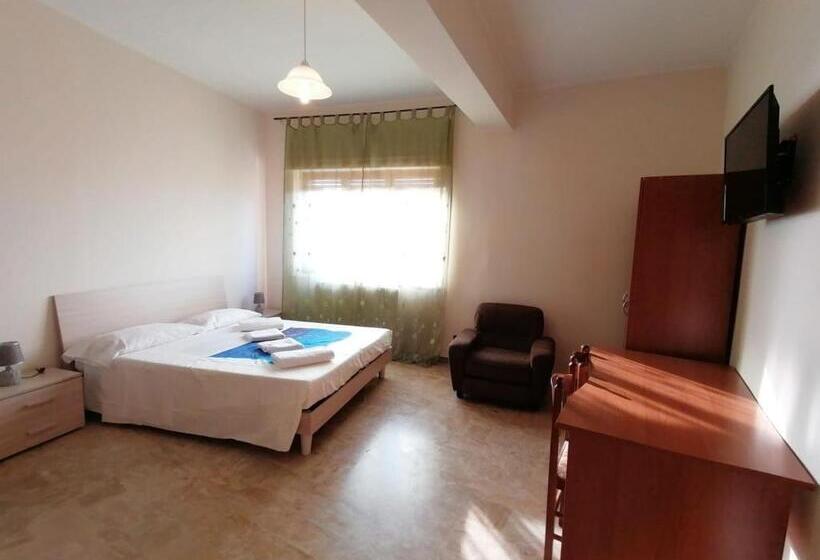 اتاق خانوادگی, Bed And Breakfast Lagiocosa
