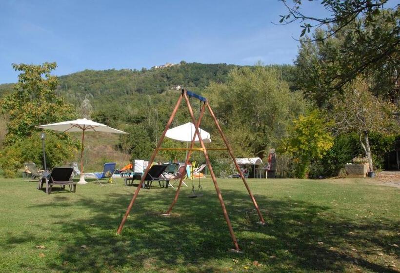 低层单卧公寓, La Capannella