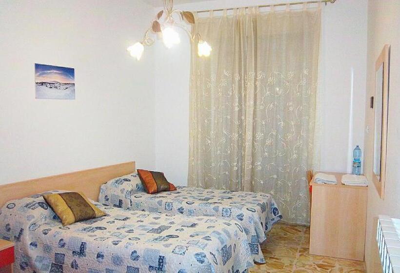 Номер Стандарт Трехместный, B&b Casa Valentina A Linguaglossa