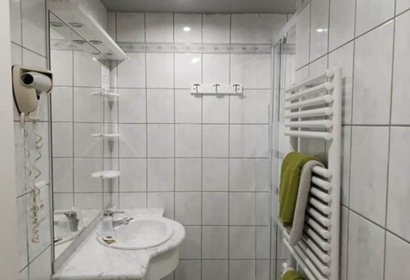 اتاق استاندارد, Le Chalet Vitellius