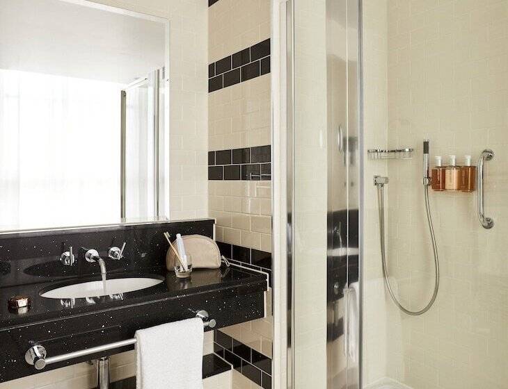 Индивидуальный Номер Классика, The Clermont London Victoria