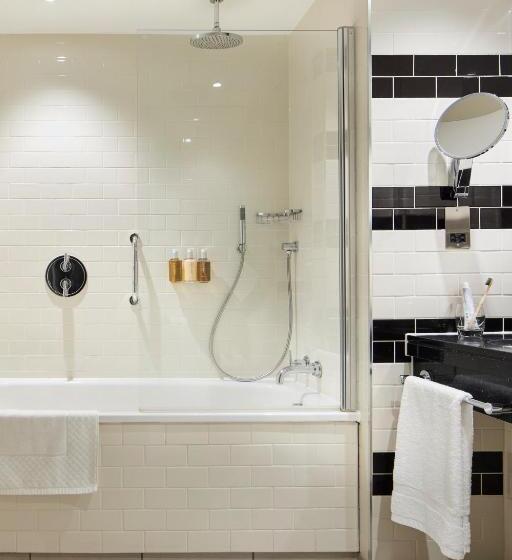 Номер Superior Кровать Кинг, The Clermont London Victoria