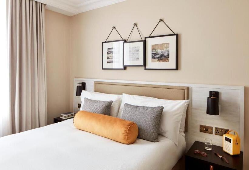 Семейный Номер Классика, The Clermont London Victoria