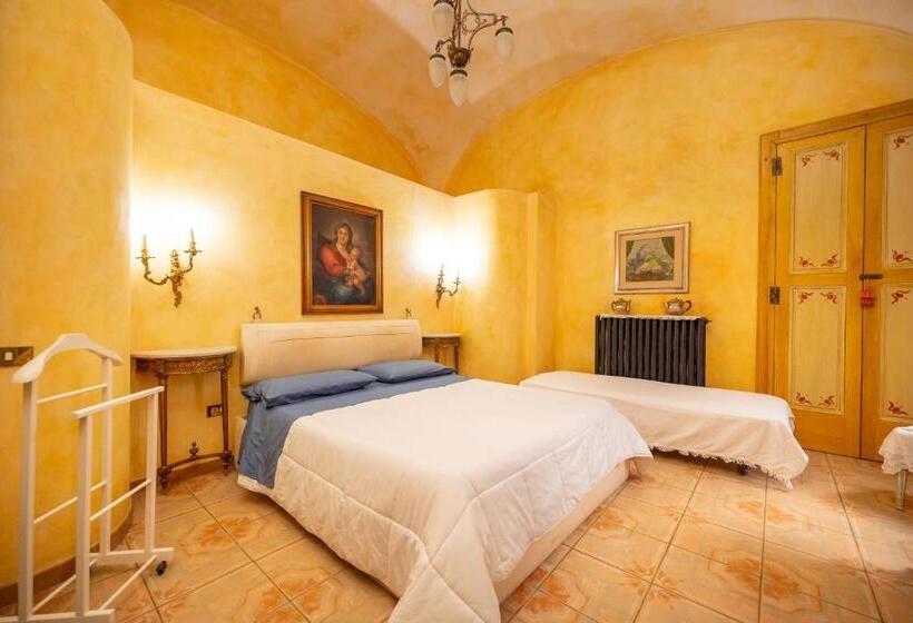 اتاق لوکس با تخت بزرگ, B&b Palazzo De Matteis