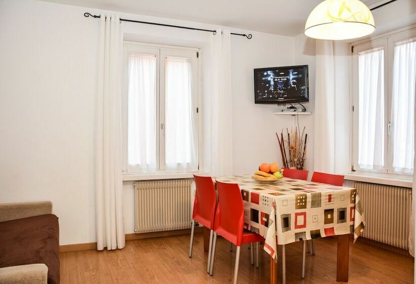 Апартаменты 1 Спальня, Stella Sport Apartments