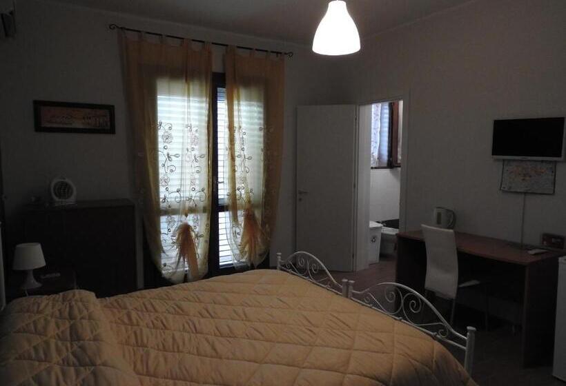 带阳台的豪华间, B&b La Coccinella