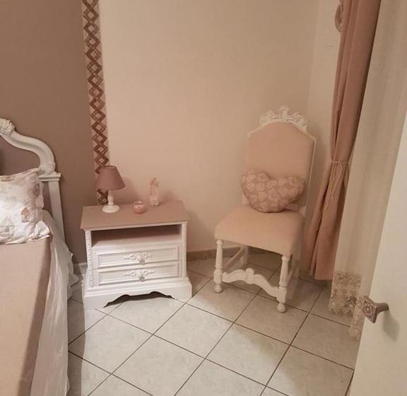 اتاق استاندارد, B&b Le Rose