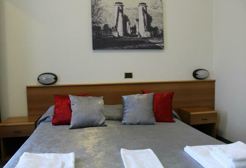 Четырехместный Номер Классик, Il Postiglione Hotel   Sala Ricevimenti Minturno