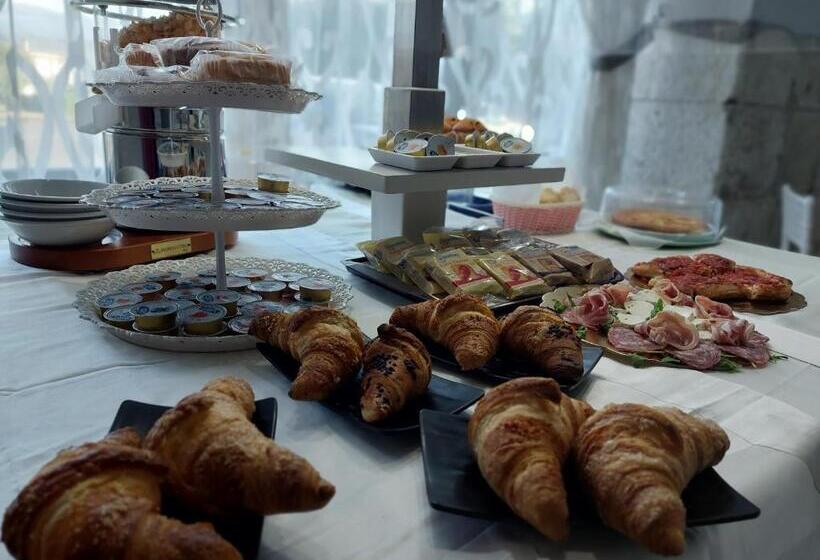 Номер Economy, Il Postiglione Hotel   Sala Ricevimenti Minturno