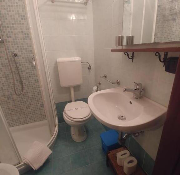 Семейный Номер, B&b Nereidi