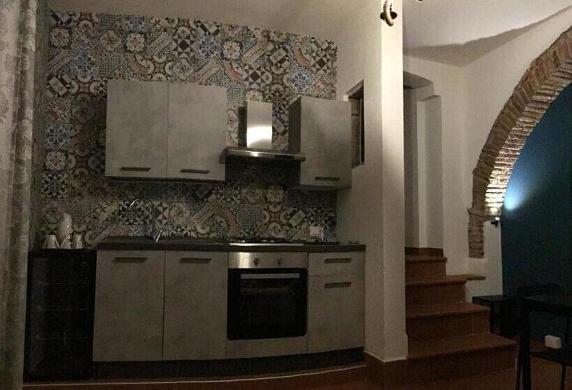 اتاق استاندارد, Original Sicily