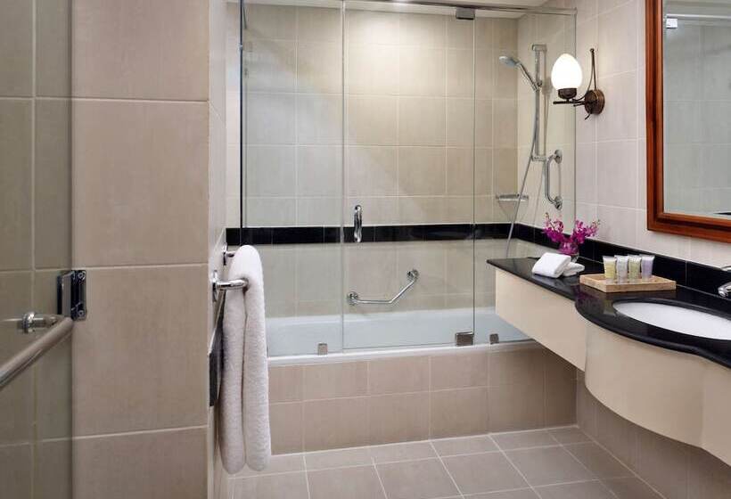 سوییت با چشم‌انداز دریا, Movenpick Resort & Residences Aqaba