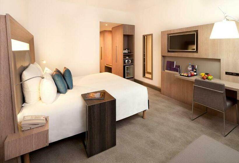 Семейный Номер Superior, Novotel World Trade Centre Dubai