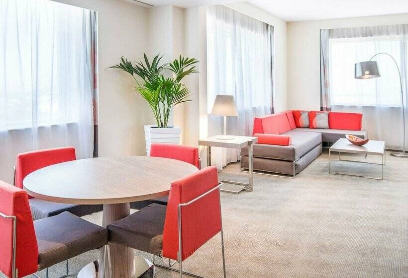 Президентский Люкс, Novotel World Trade Centre Dubai