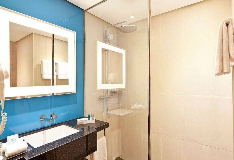 Номер Executive, Novotel World Trade Centre Dubai