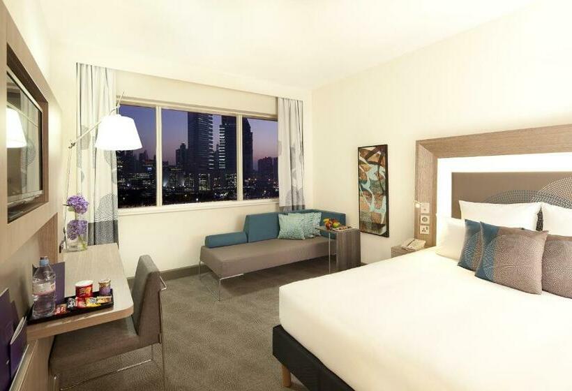 Номер Superior, Novotel World Trade Centre Dubai