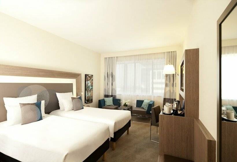 Номер Superior, Novotel World Trade Centre Dubai