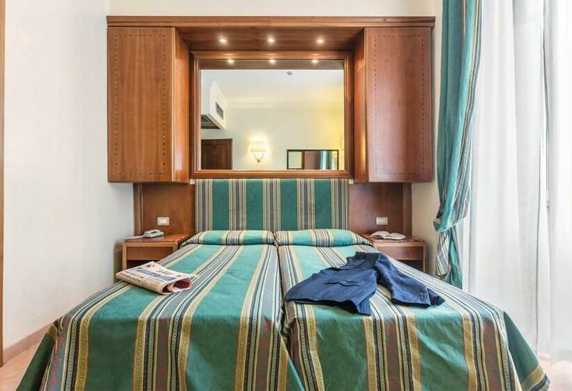 经济房, Raeli Hotel Siracusa