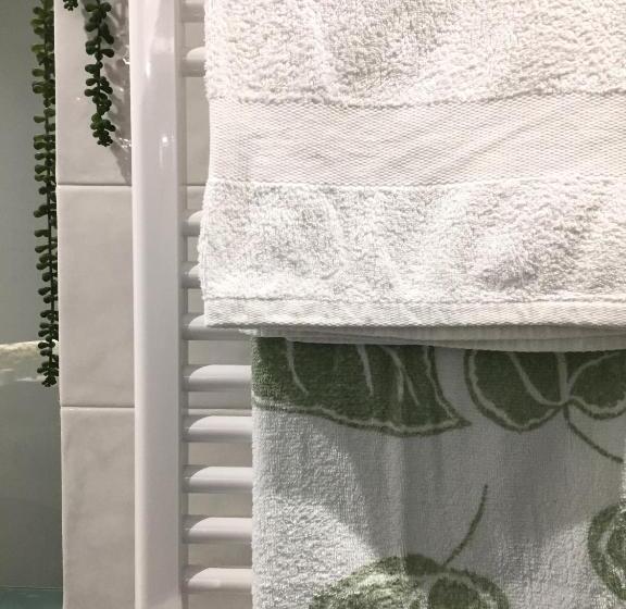 Pokój Rodzinny Deluxe, Calida